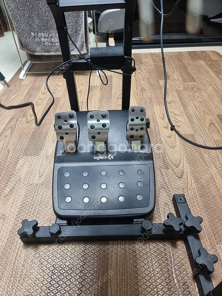 로지텍 G29 휠, 쉬프터, 페달 판매합니다.--2