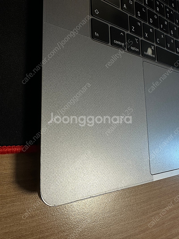 맥북프로18 터치바 15인치(i7/256GB/16--7
