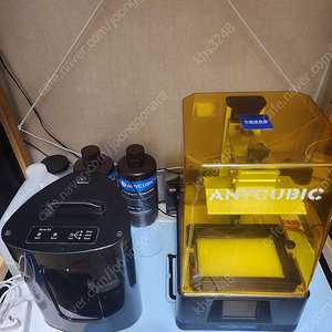 애니큐빅 포톤 모노 3D 프린터 + 경화기 + 정품 레진2통 판매합니다.