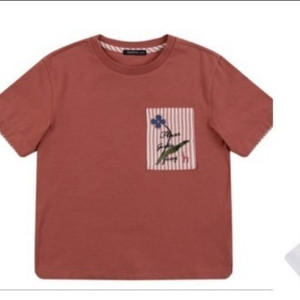 헤지스키즈 여아 티셔츠 155 새상품 ㅡ닥스헤지스뉴발 란스 말본구찌프라다 시스템 나이키 아디다스 라코스테 빈 티파니 프랜치캣