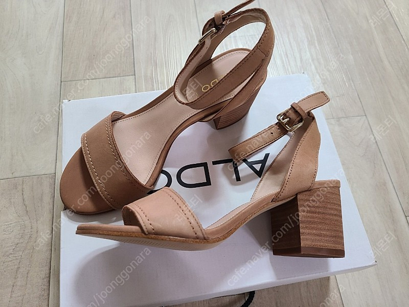 (새제품) 알도 ALDO 스트랩 샌들 앵클스트랩 샌들 US6 230 이미지