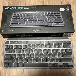 로지텍 MX Keys mini 팝니다.