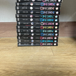 엿보기 구멍 1-13 전권 만화책 팝니다