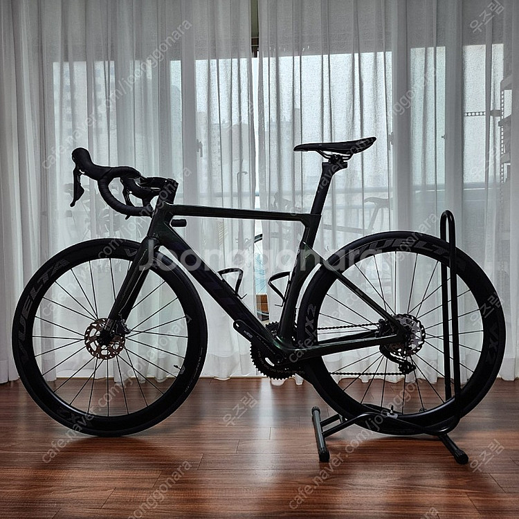 올카본 울테 2023 첼로 엘리엇 D8 M사이즈 로드--2