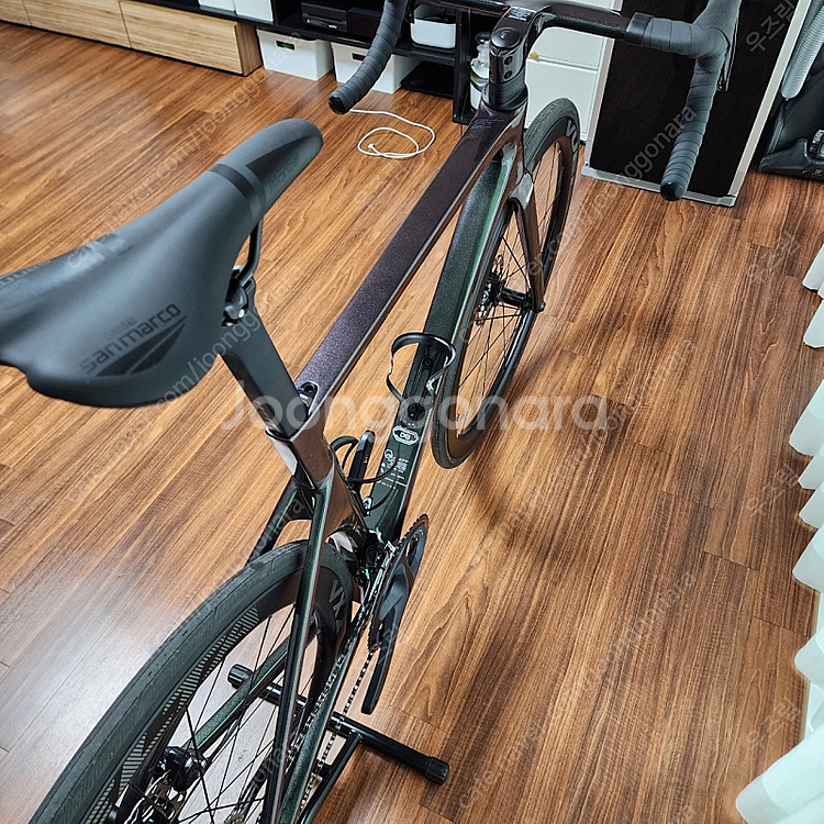 올카본 울테 2023 첼로 엘리엇 D8 M사이즈 로드--3