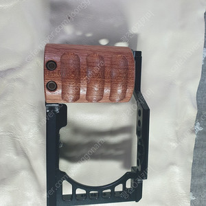 소니 A-6400 woodgrip cage 판매합니다.