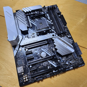 ASUS PRIME X470-PRO (﻿보드만) 팝니다.