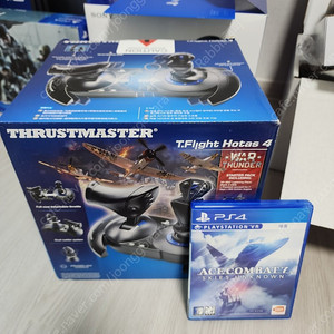 Thrustmaster T.Flight Hotas 4 팝니다