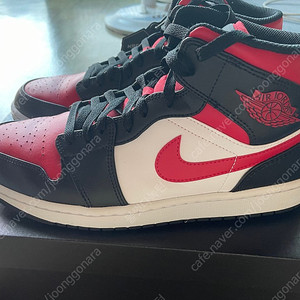 [275] Jordan 1 mid Black Fire Red
