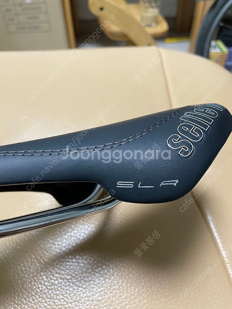 셀레 이탈리아 slr 여성라이더용 안장--5