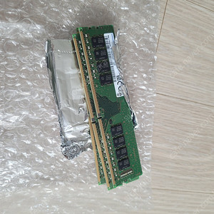 DDR4 16G메모리 3개