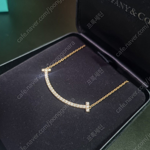 [티파니] t-smile 미디엄 다이아몬드 세팅 목걸이 (원가 9,950,000)