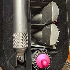 다이슨 에어랩 리퍼새상품