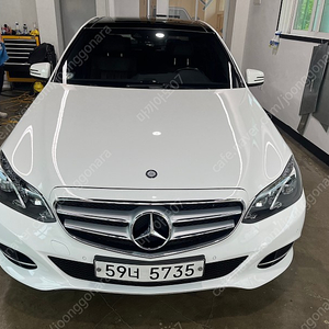 벤츠E클래스 W212 E300 4Matic 아방가르드