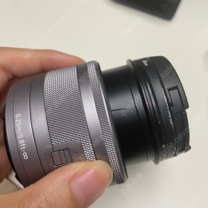 캐논 렌즈 ef-m 15-45mm 외경통 망가짐