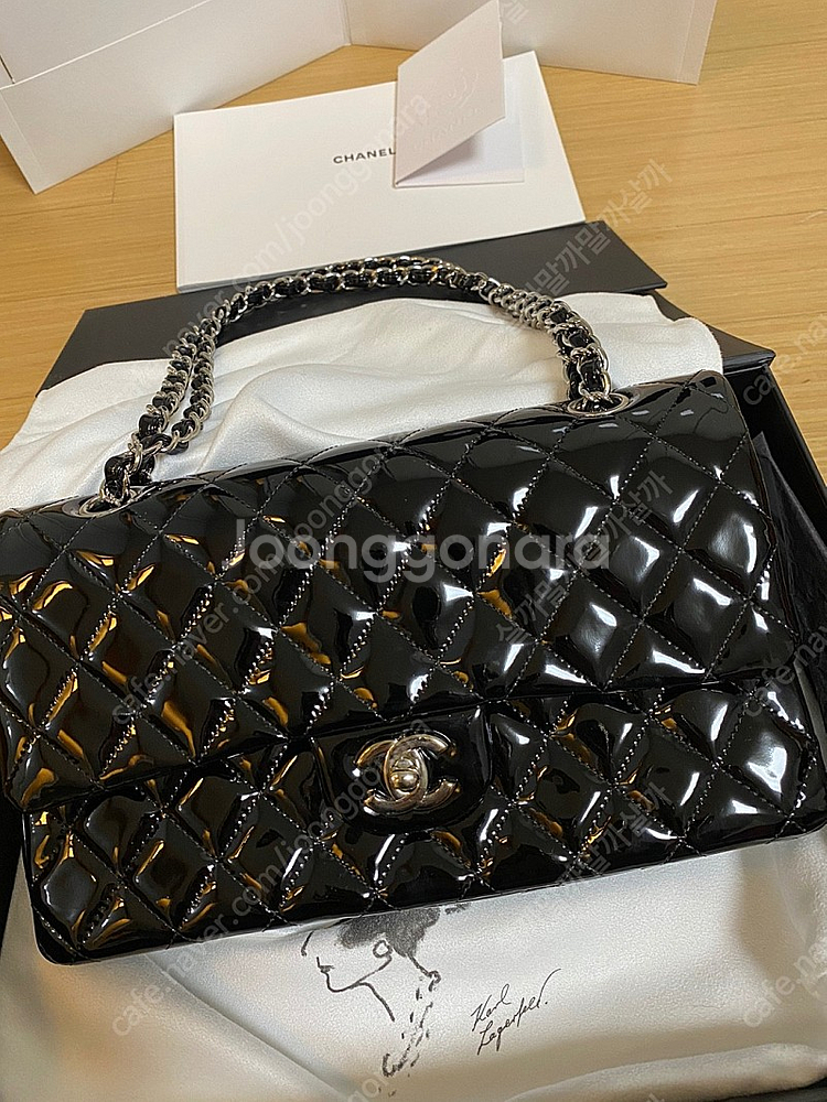 샤넬 클레식백 에나멜 팝니다 (대구)--5