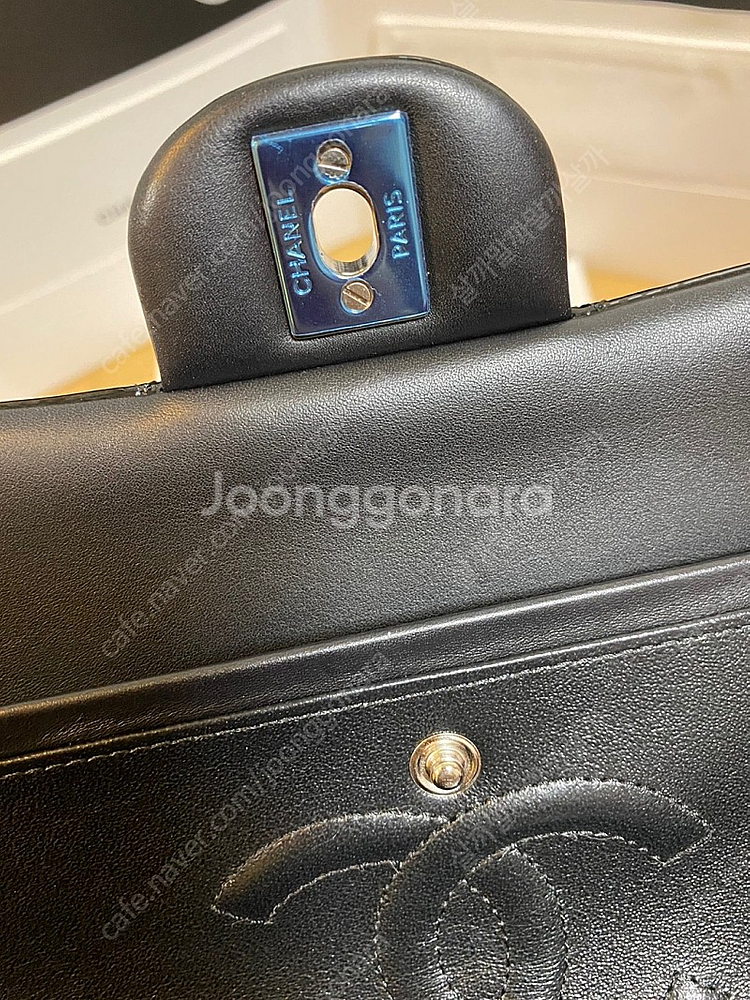 샤넬 클레식백 에나멜 팝니다 (대구)--6