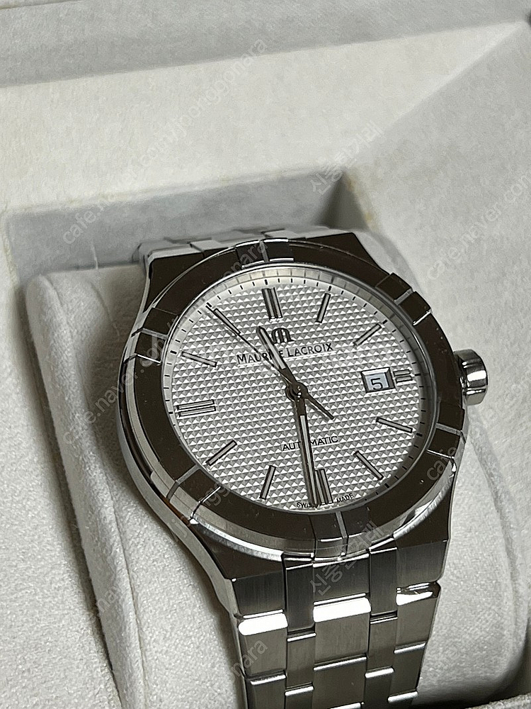 모리스 라크로와 아이콘 흰판 42mm (새제품)--0