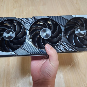 이엠텍 RTX4070 게이밍프로 팝니다