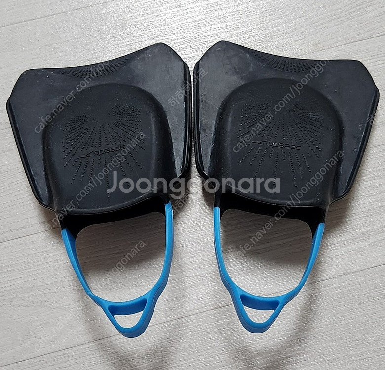 스피도 훈련용 오리발 숏핀 어린이 180~205mm 새상품--1