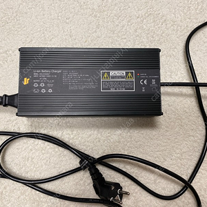 전동킥보드 급속충전기 60v 5a 일반충전기 60v 1.75a 판매