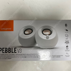 미개봉 PEBBLE V3 White 판매합니다.