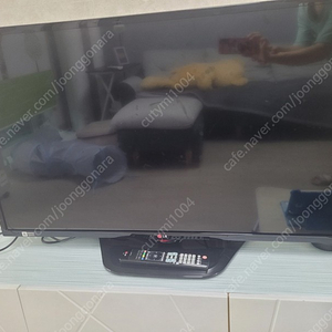 LG 42LN5400 고치거나 부품용으로 쓰실분