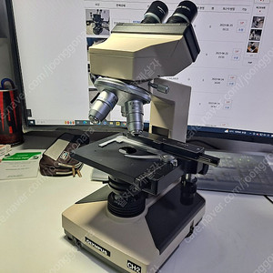 OLYMPUS CH-2 올림푸스 생물현미경 고급 명품 현미경 소형 다운트렌스 증정