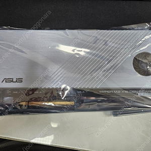 ASUS HYPER M.2 x16 Gen 4 CARD 팝니다