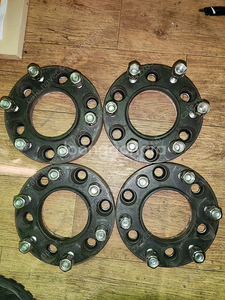 그랜드카니발y포크휠+25미리 스페이스 팝니다--5