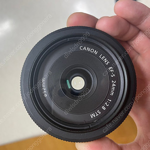 캐논 ef-s 24mm 2.8 팬케이크렌즈 판매합니다!