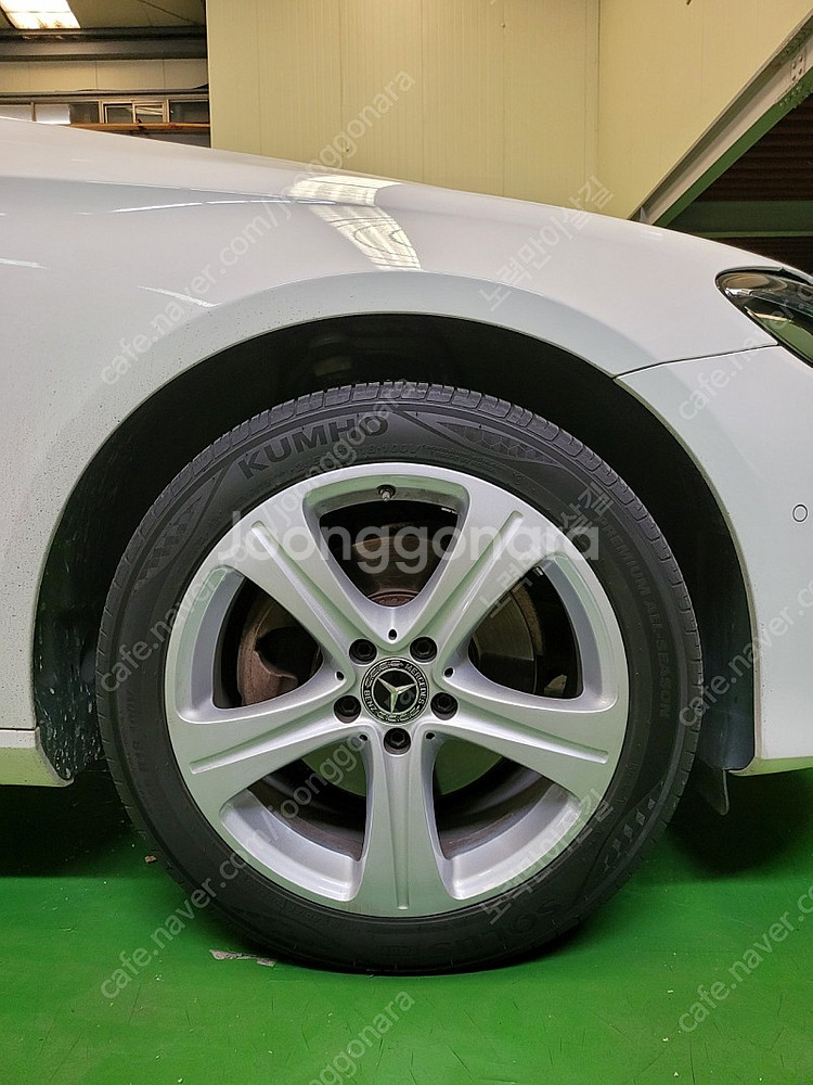 벤츠 e클래스 w213에서 사용한 정품 18인치 휠 4짝 판매--3