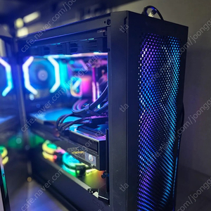 (개인) 라이젠7 7800X 3D RTX4080 고사양본체 급매합니당