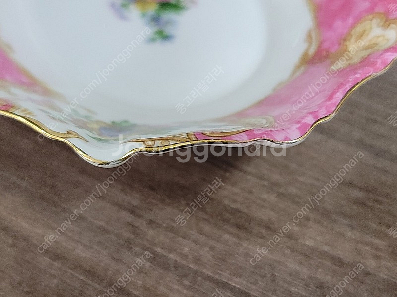 로얄알버트 레이디칼라일 앞접시 택포 3만--2