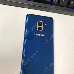 176754 SK 갤럭시A8 2018 블루 32GB 가벼운 업무폰 학생폰 효도폰 추천 7만 부천