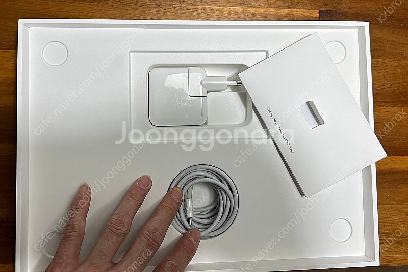 맥북에어 2018 13인치 실버 박스풀셋--1