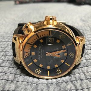 LOUIS VUITTON 18K Rose Gold Tambour Diver Watch Model Q103E