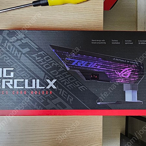 ASUS ROG Herculx Graphics Card Holder [택포3만]
