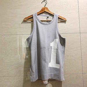 아디다스 / Stella McCartney 10 Year Tank, 탱크탑 / 85 / 2만 5천원