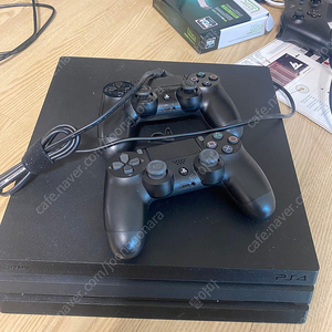 PS4pro 7218 1tb