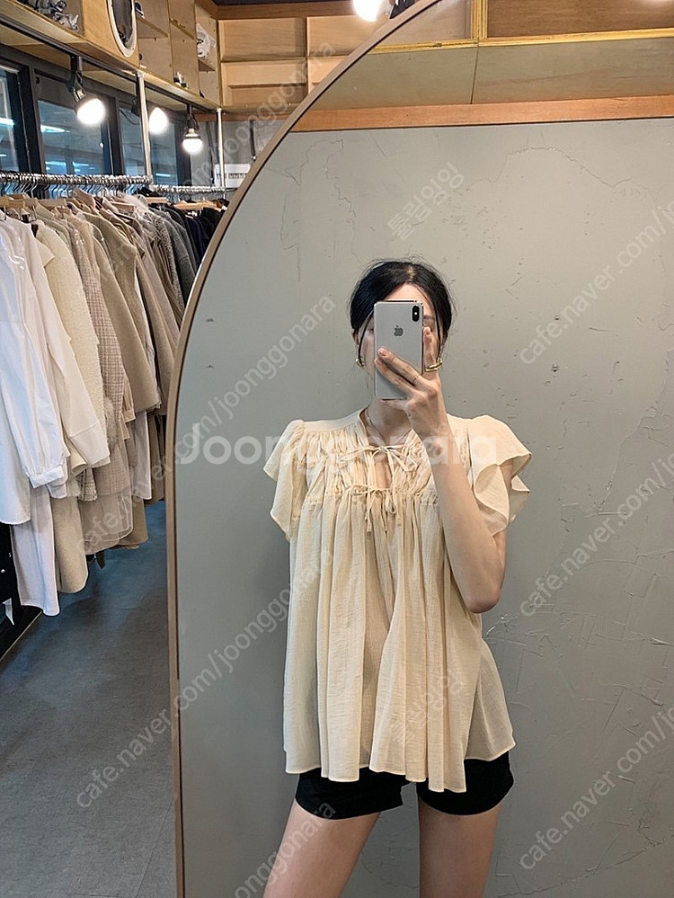 인프젯 리본 주름 셔링 브이넥 프릴 플레어 블라우스 정...--8