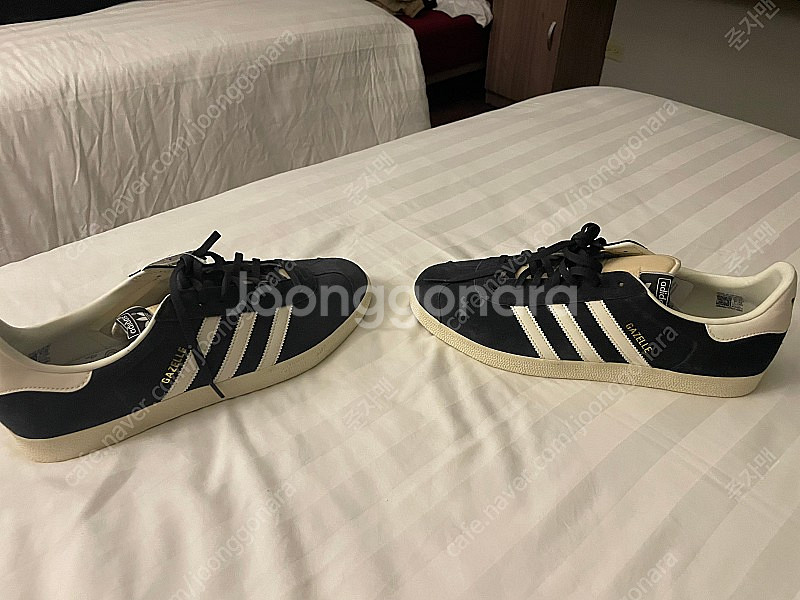 [급처]아디다스 가젤 카본 오프화이트 305-310--3