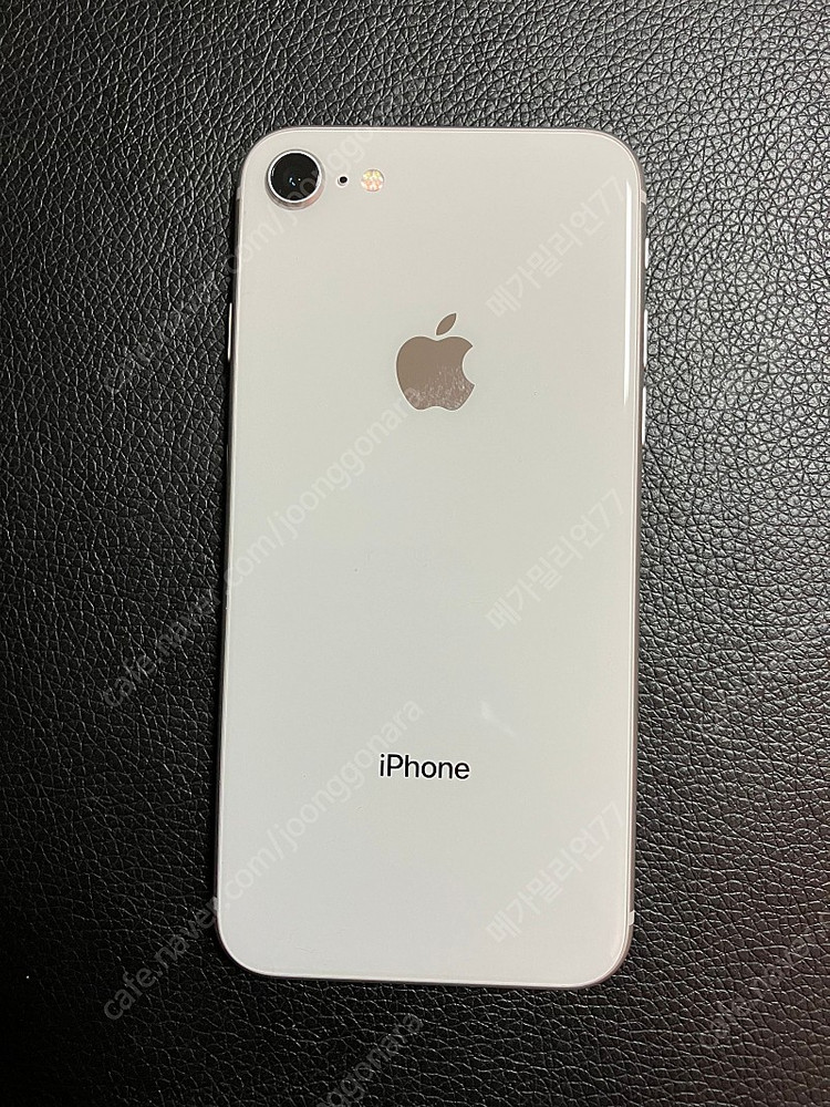 아이폰8 256 셔터무음 판매합니다.--1