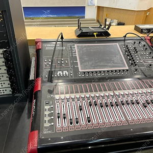 디지털 오디오믹서 Digico SD9 및 D-Rack 판매합니다.