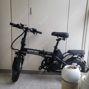 (최상급) 레이윙 전기자전거 디스커버리D18+독일 멧(MET)아시안핏 헬멧+자전거용 체인 풀세트