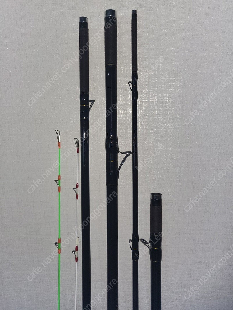 삼우빅캐치 530 갈치투어 (250-450)팝니다.--5