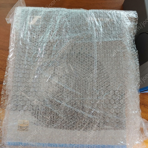 젠하이저 hd820 미개봉품팝니다.