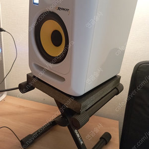 krk rokit5 g3 화이트+스탠드