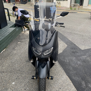 Nmax125 31xx km 22년 3월출고 튜닝다수 판매합니다