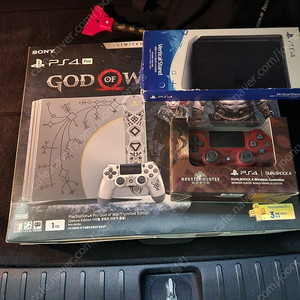 ps4프로 갓오브워 에디션 ssd 2t 팝니다.